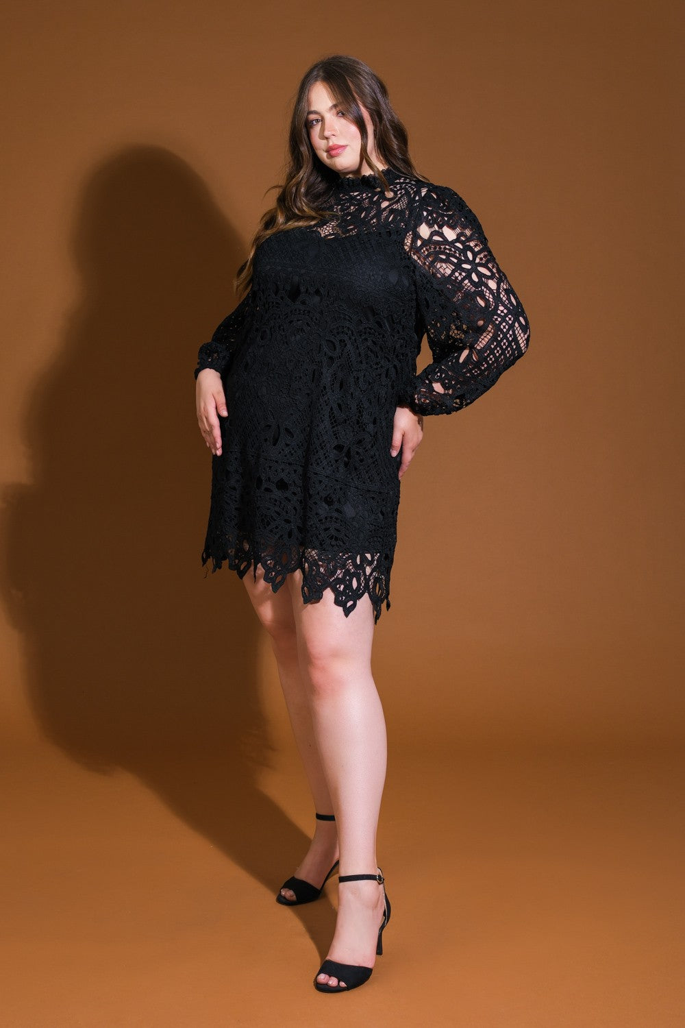 Black L  Lace P