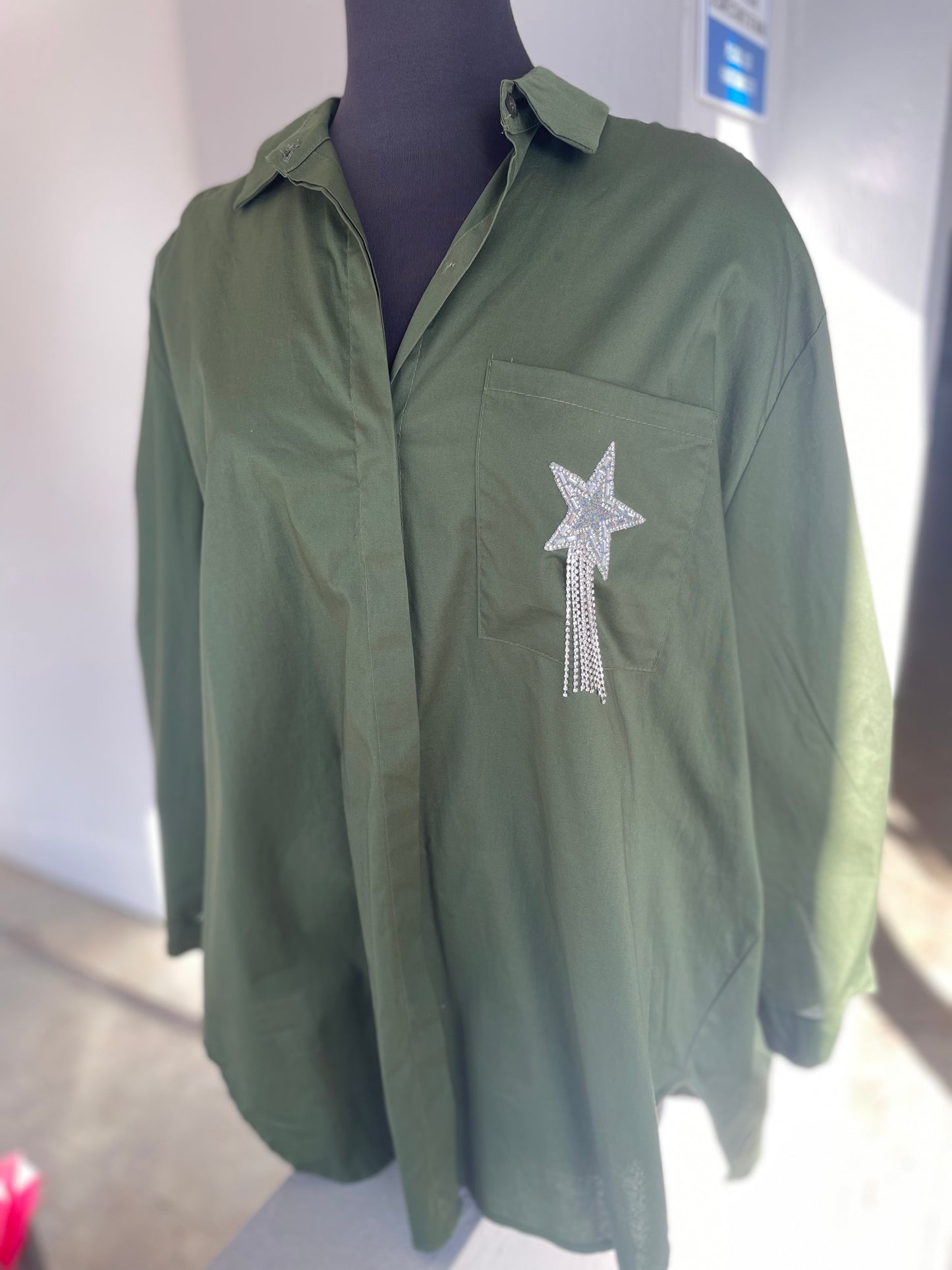 Army green star