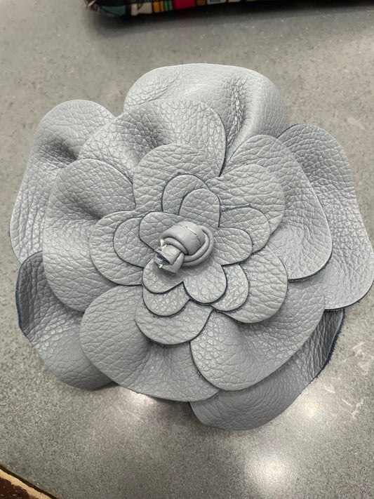 Matte Light Blue Flower Belt