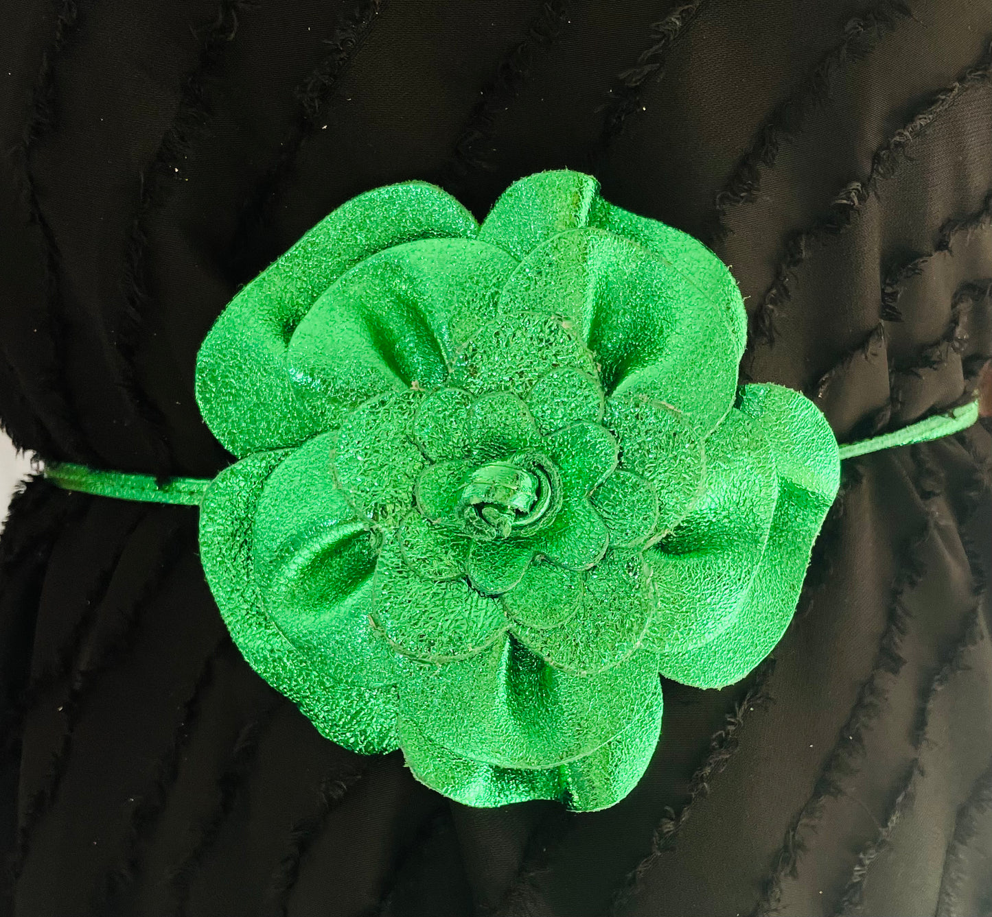 Green Flower Metallic Belt